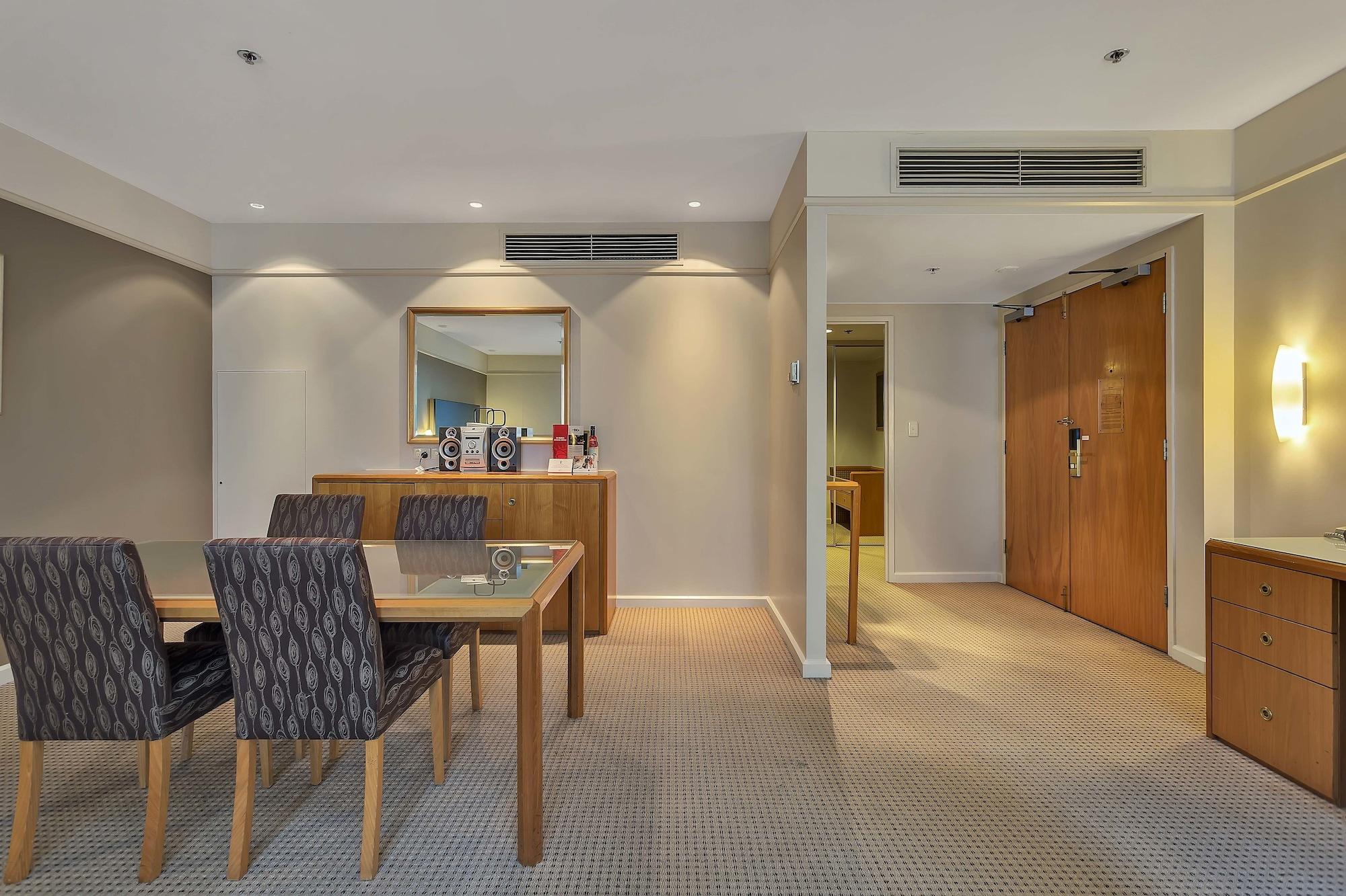 스탬퍼드 플라자 애들레이드 호텔 외부 사진 A suite at the hotel