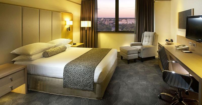스탬퍼드 플라자 애들레이드 호텔 외부 사진 A room at the Hilton Tel Aviv